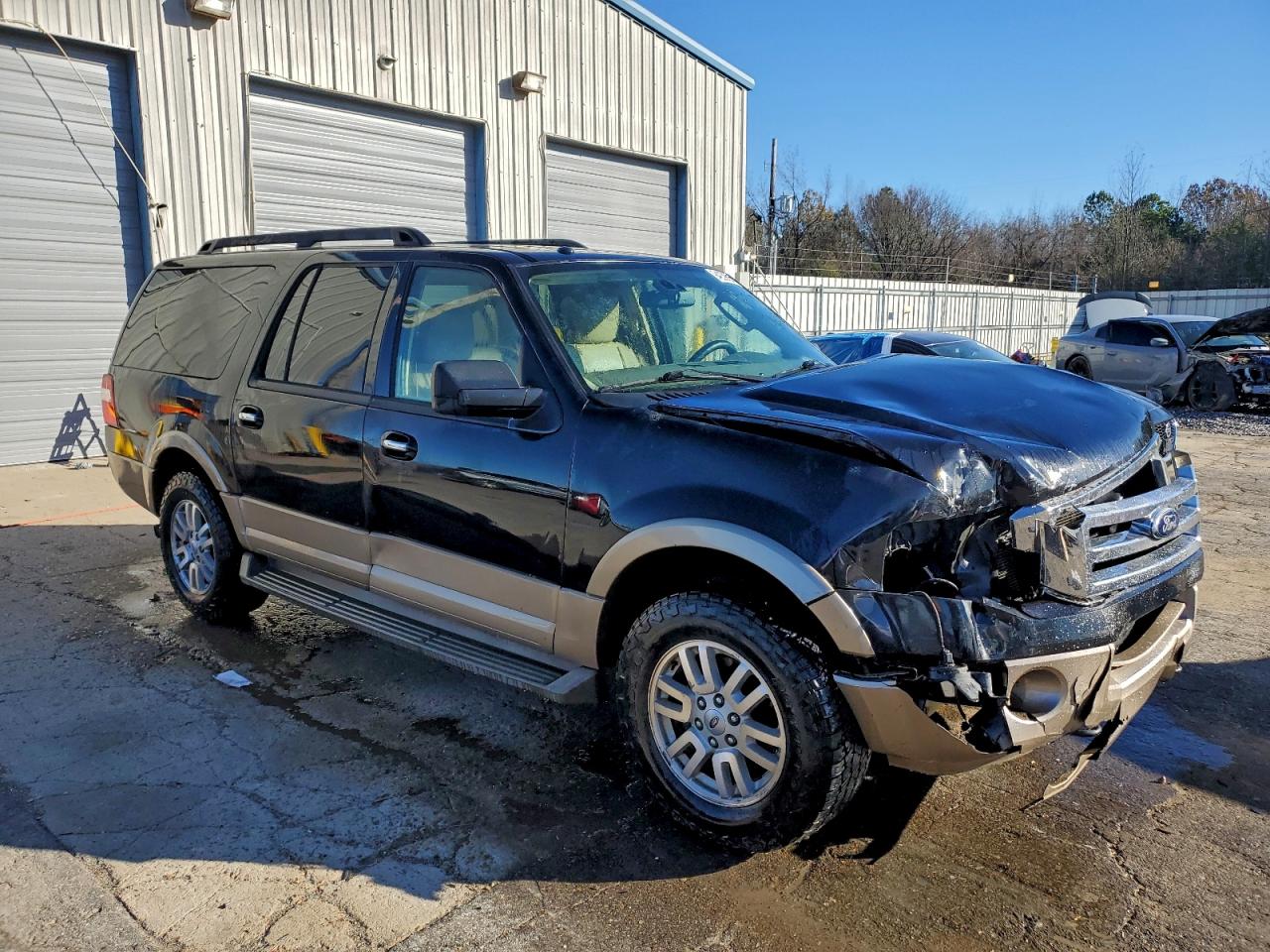 FORD EXPEDITION EL XLT