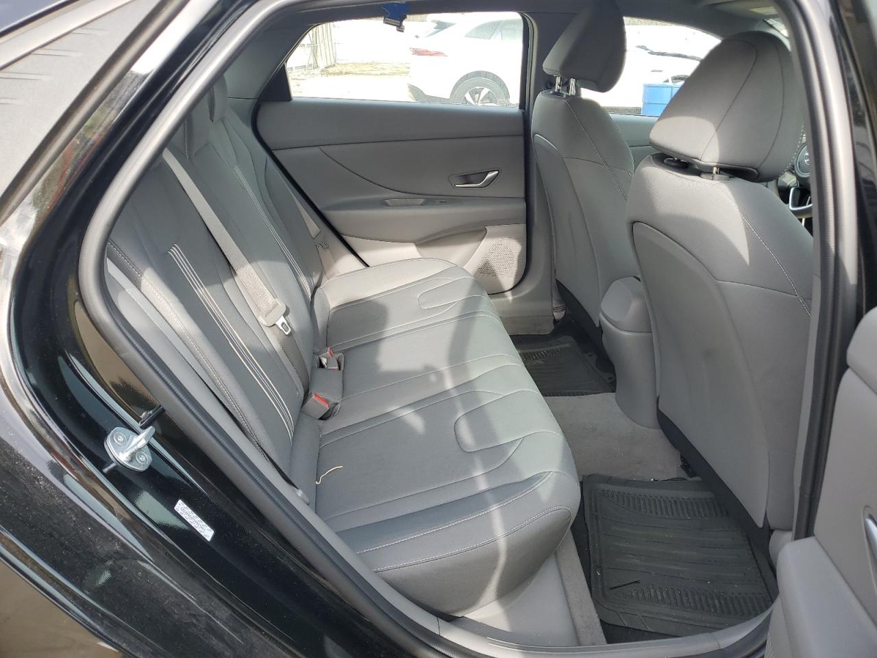 Lot #3317782076 2023 HYUNDAI ELANTRA SE