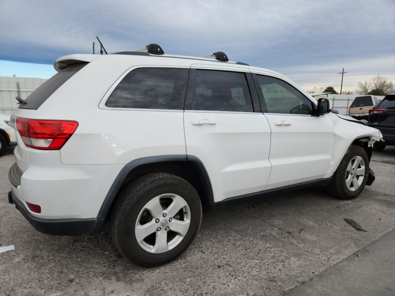 JEEP GRAND CHEROKEE LAREDO
