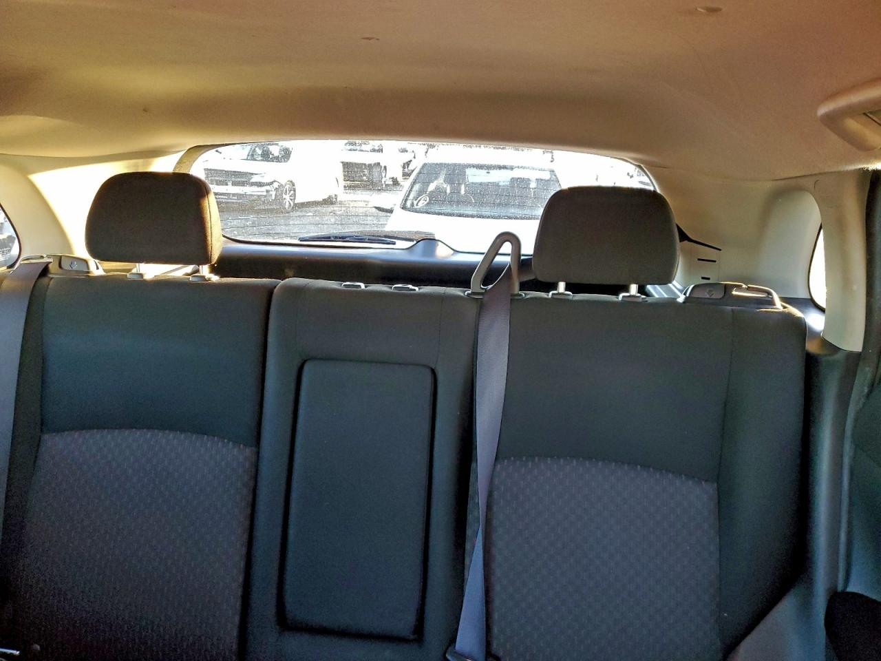 MITSUBISHI OUTLANDER ES