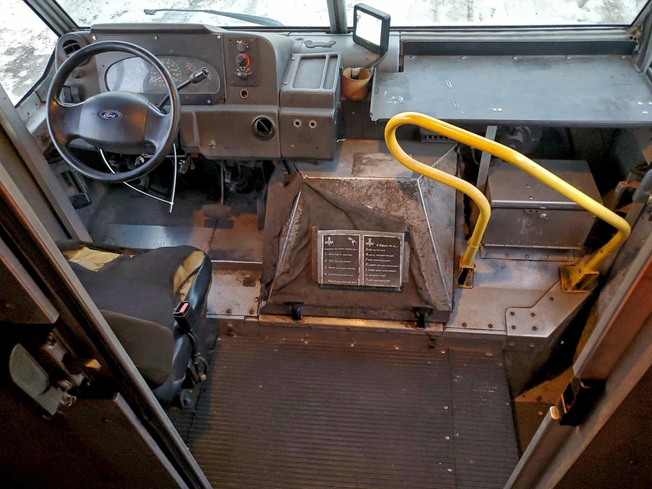 Lot #3302633027 2001 FORD ECONOLINE