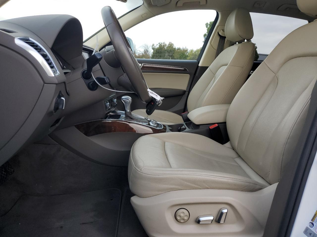 AUDI Q5 PREMIUM PLUS