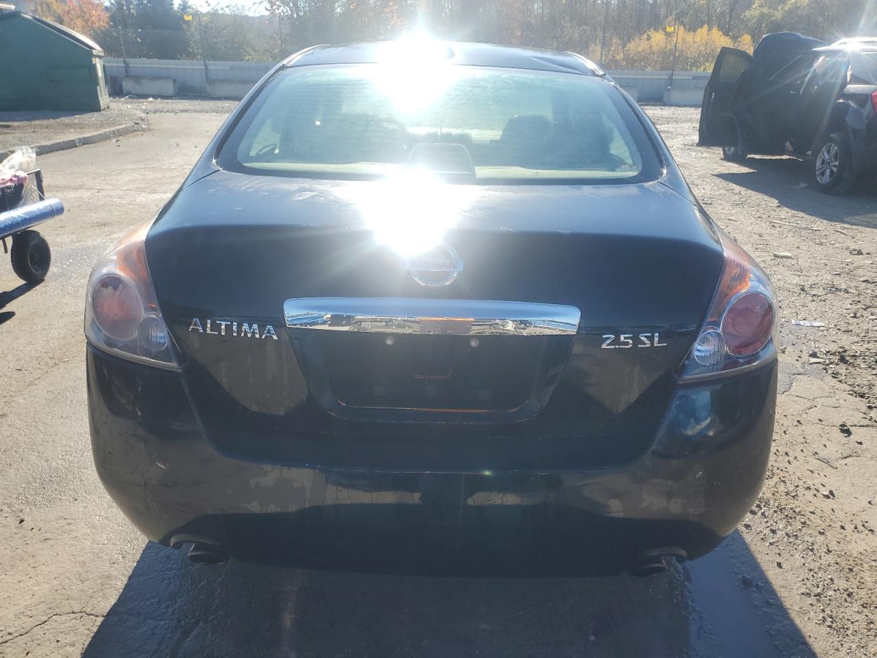 NISSAN ALTIMA BASE
