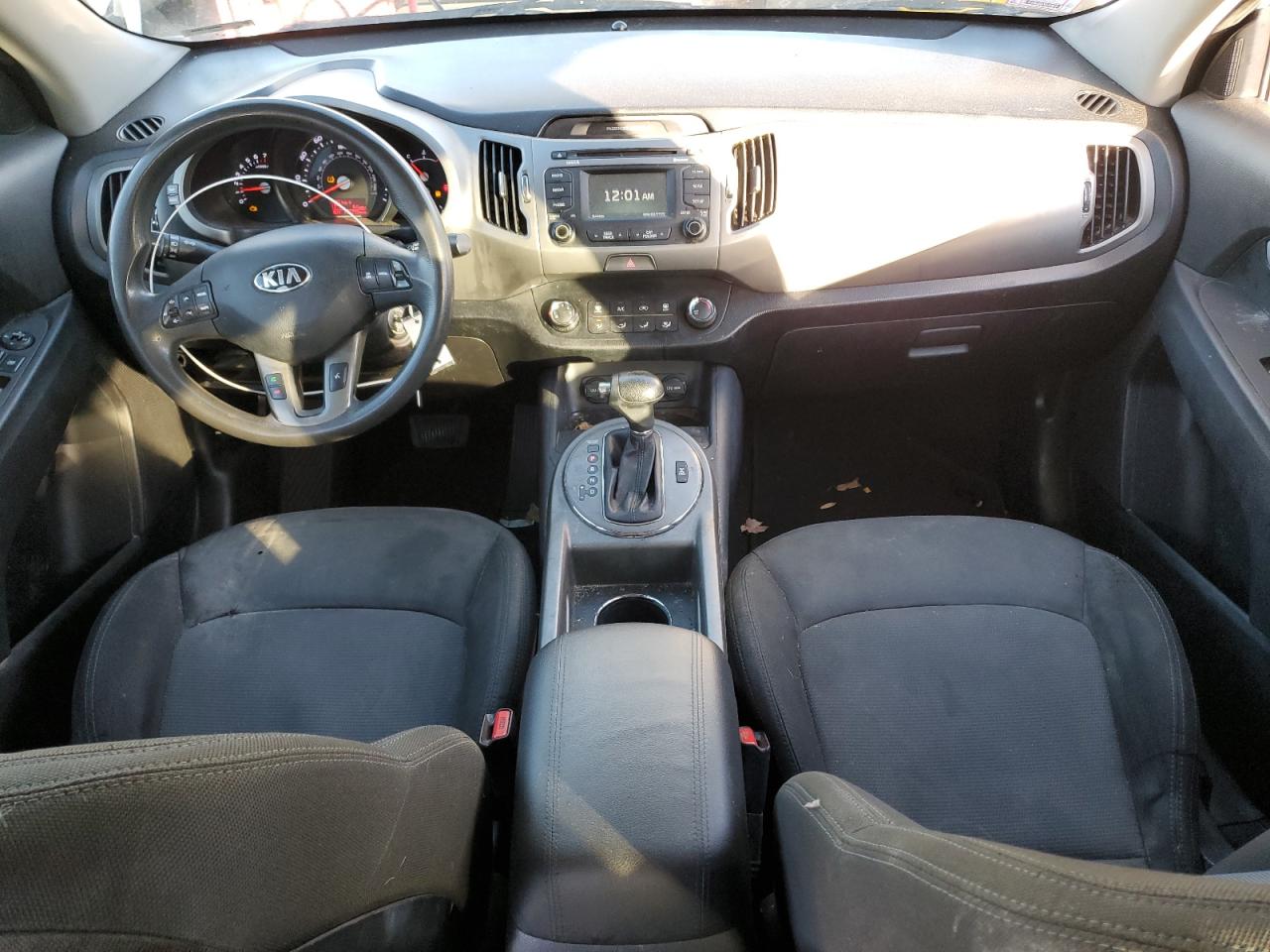 KIA SPORTAGE LX