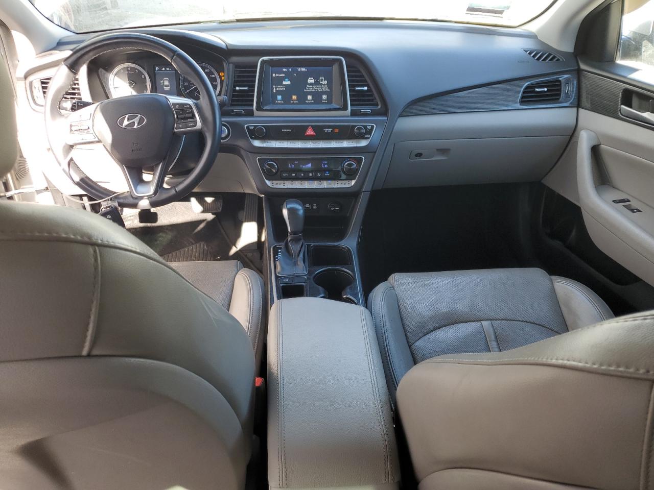 HYUNDAI SONATA SPORT