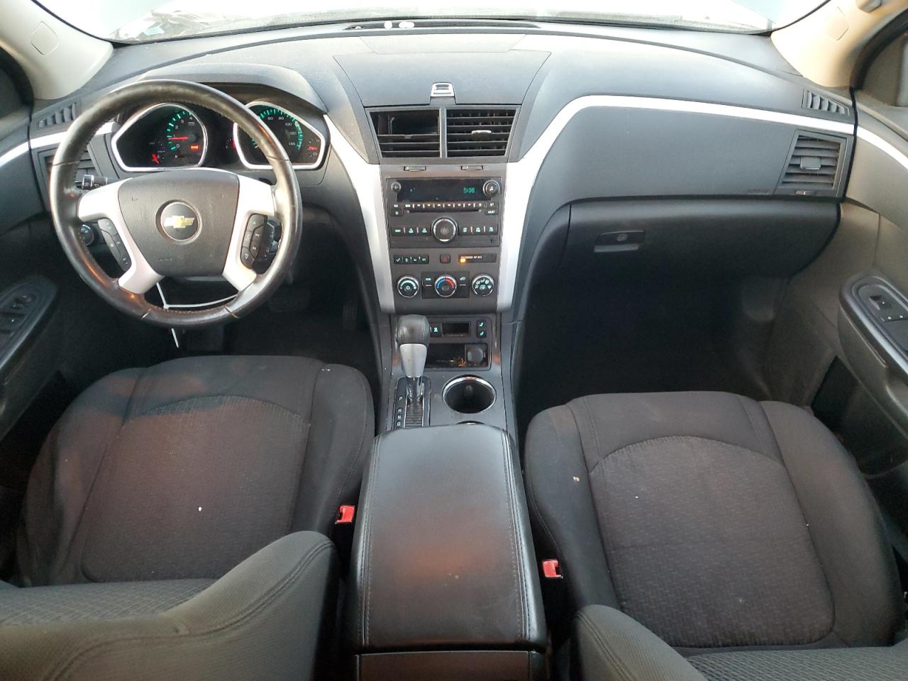 CHEVROLET TRAVERSE LT