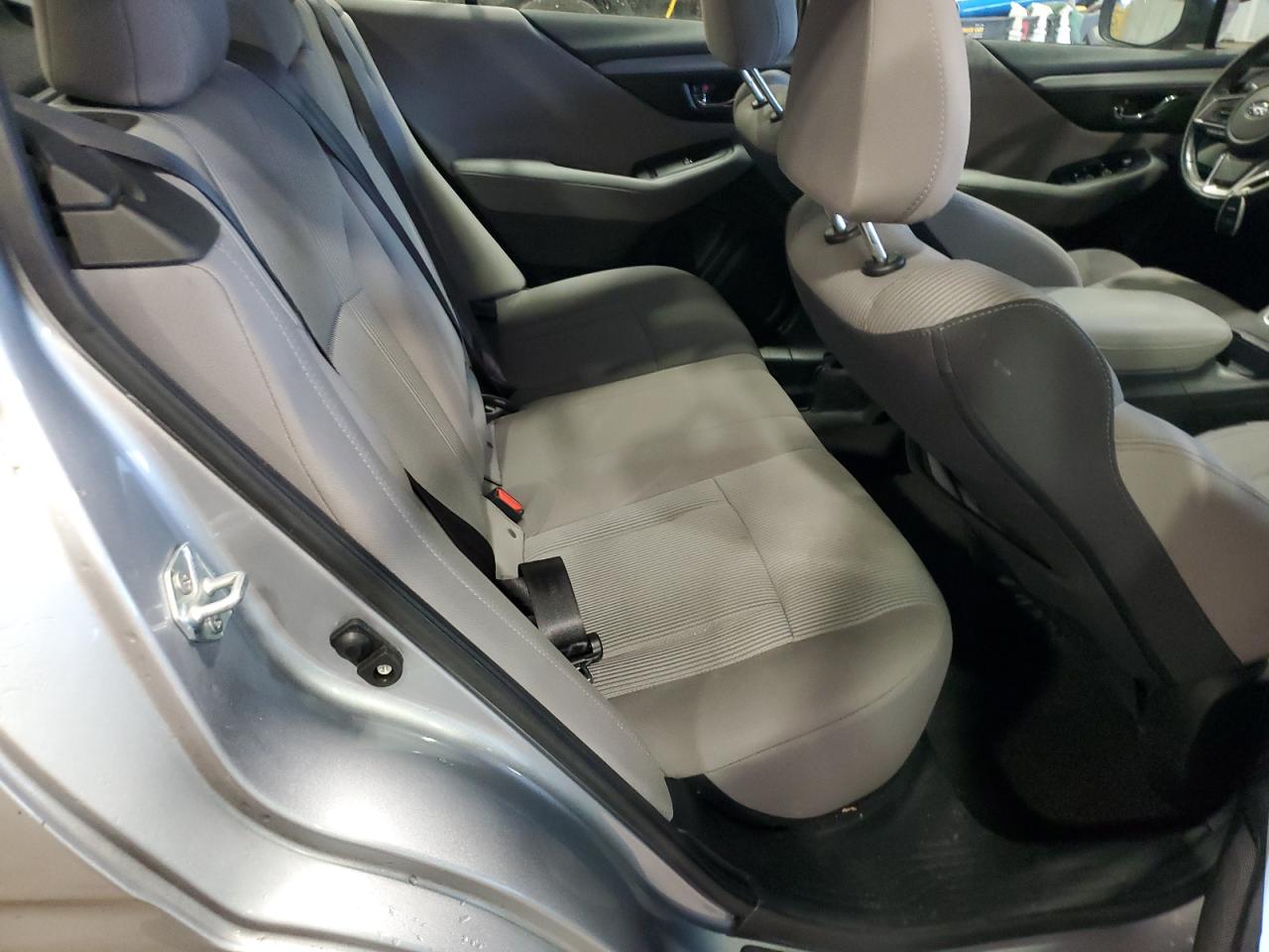 SUBARU LEGACY PREMIUM