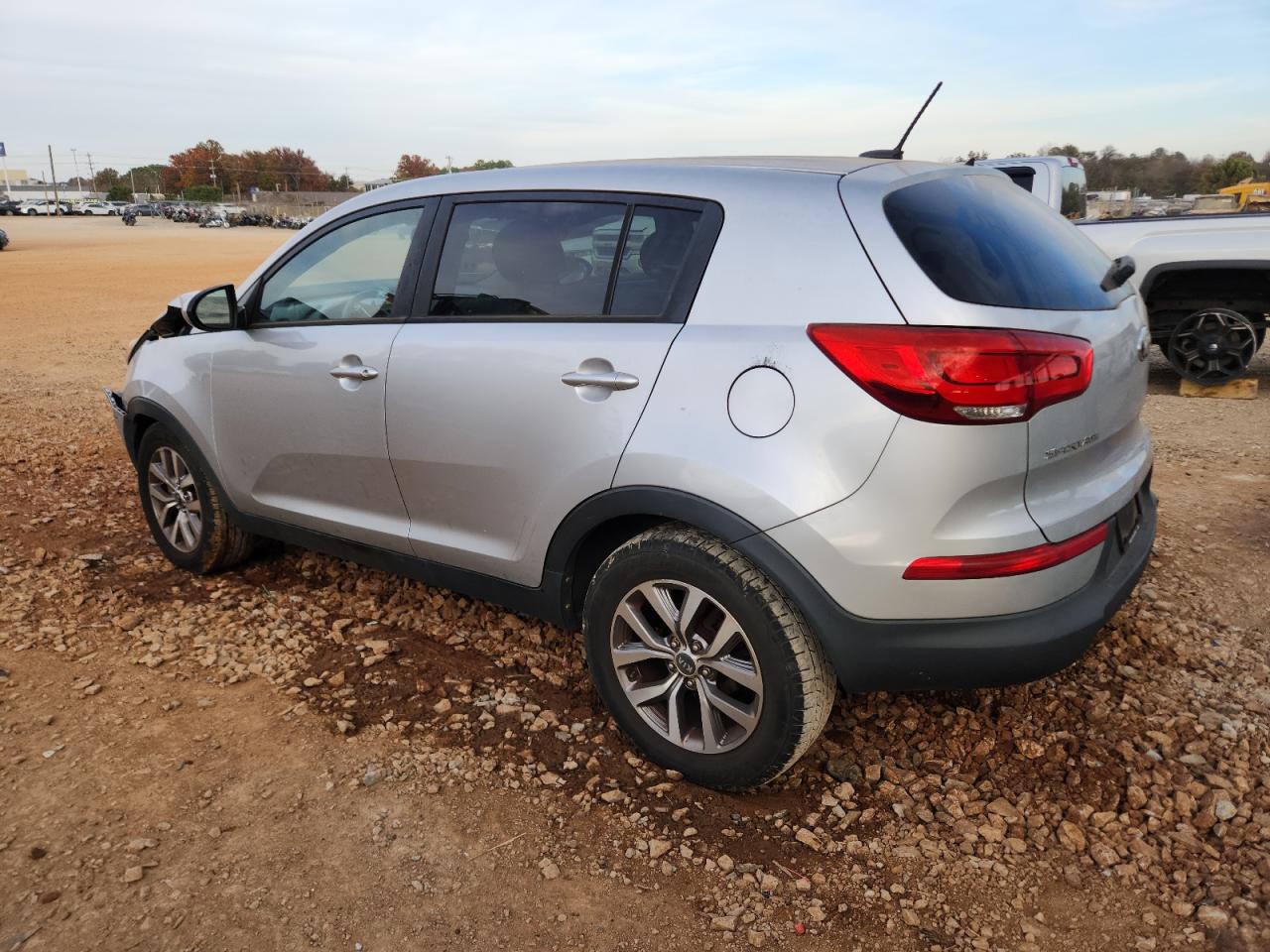 KIA SPORTAGE LX