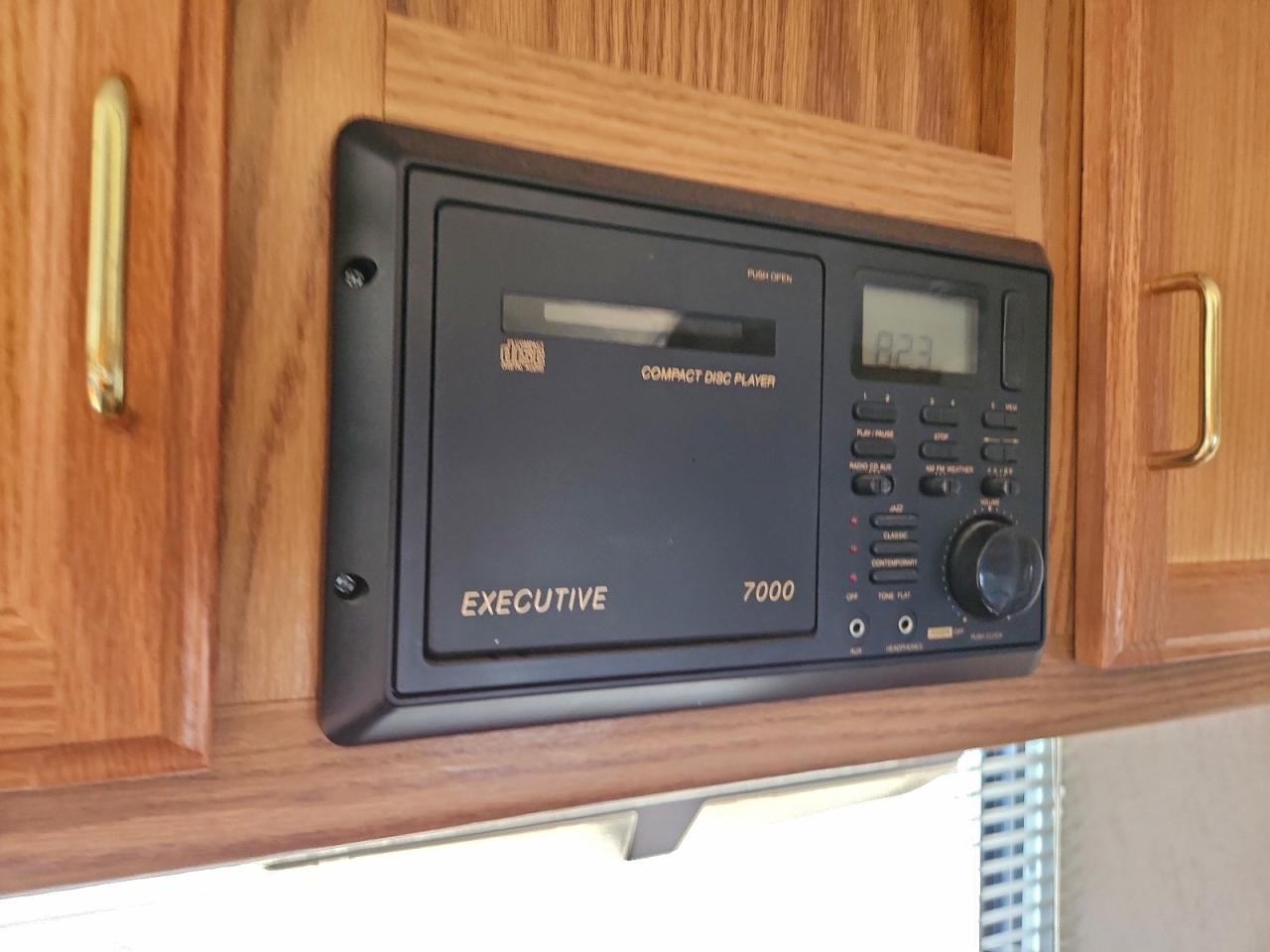 Lot #3296679014 2001 JAY TRAILER