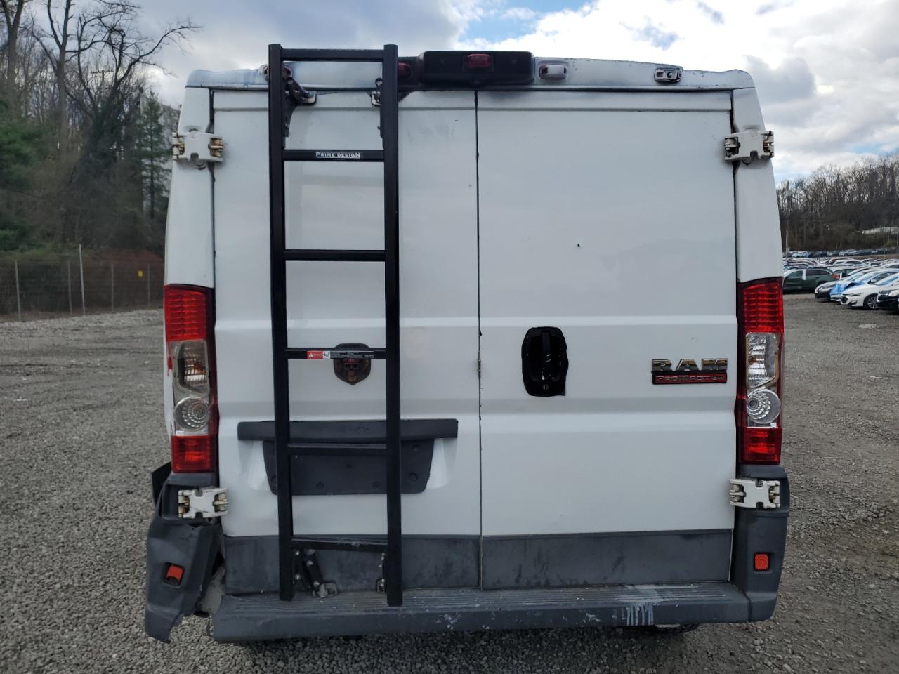 RAM PROMASTER 1500 STANDARD