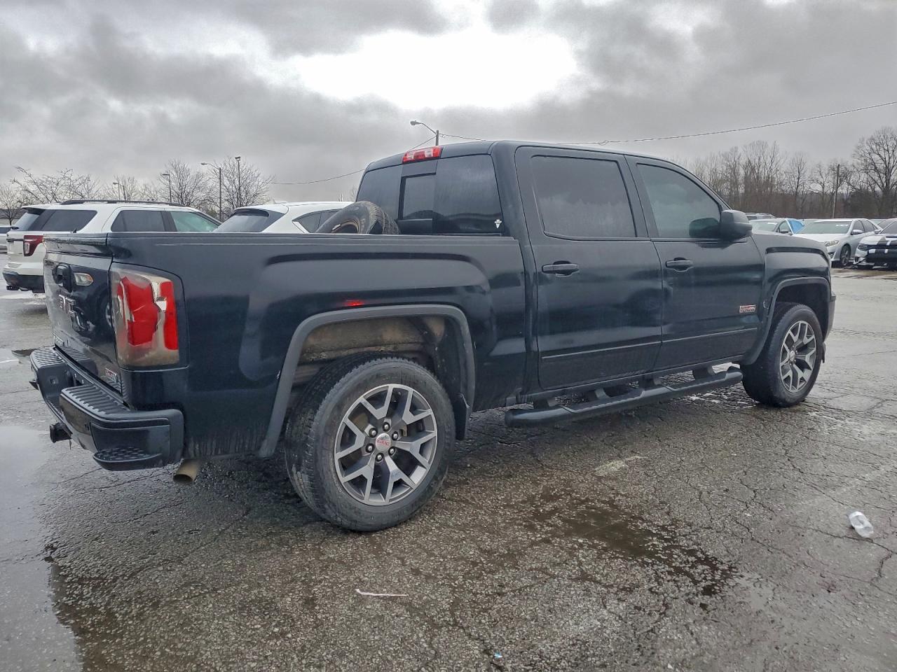 GMC SIERRA K1500 SLT