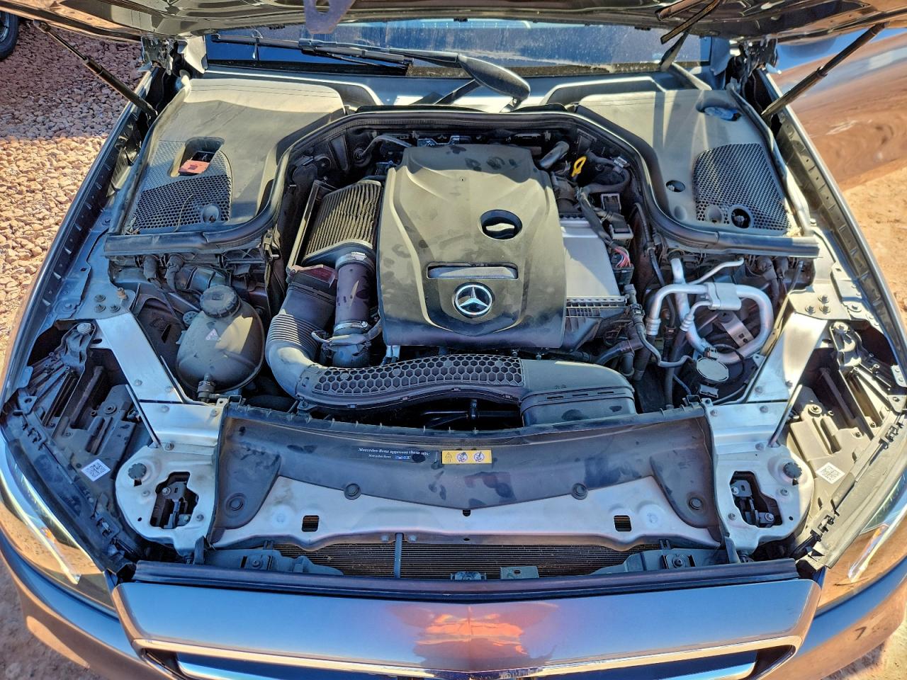 MERCEDES-BENZ E-CLASS 300