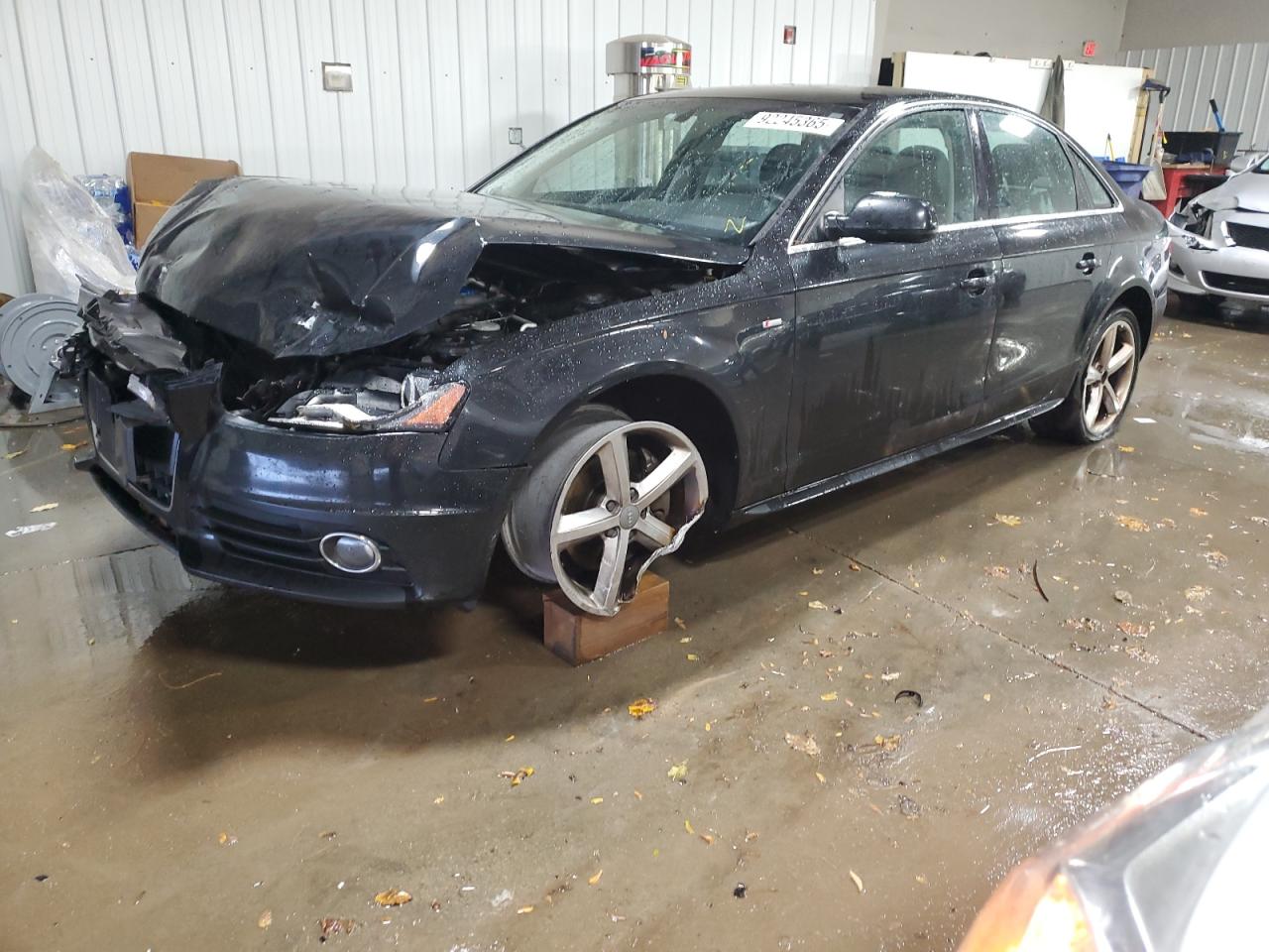 AUDI A4 PREMIUM PLUS