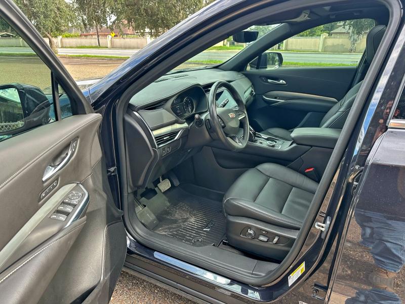 2023 CADILLAC XT4 PREMIU - 1GYFZDR43PF174188