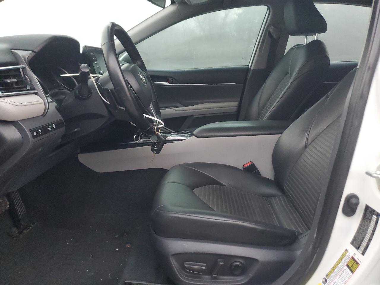 TOYOTA CAMRY SE NIGHT SHADE