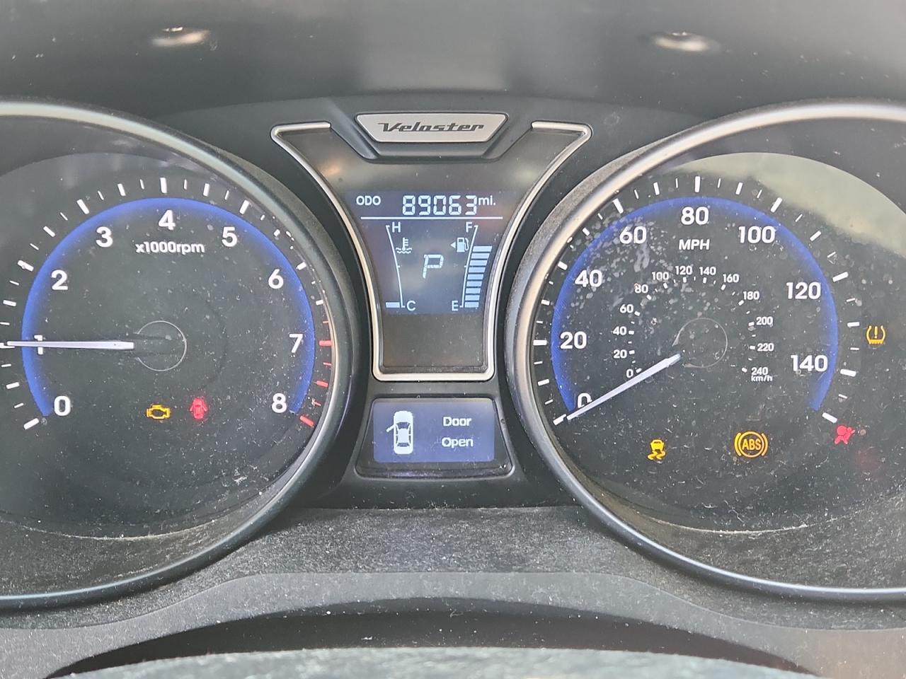 HYUNDAI VELOSTER TURBO