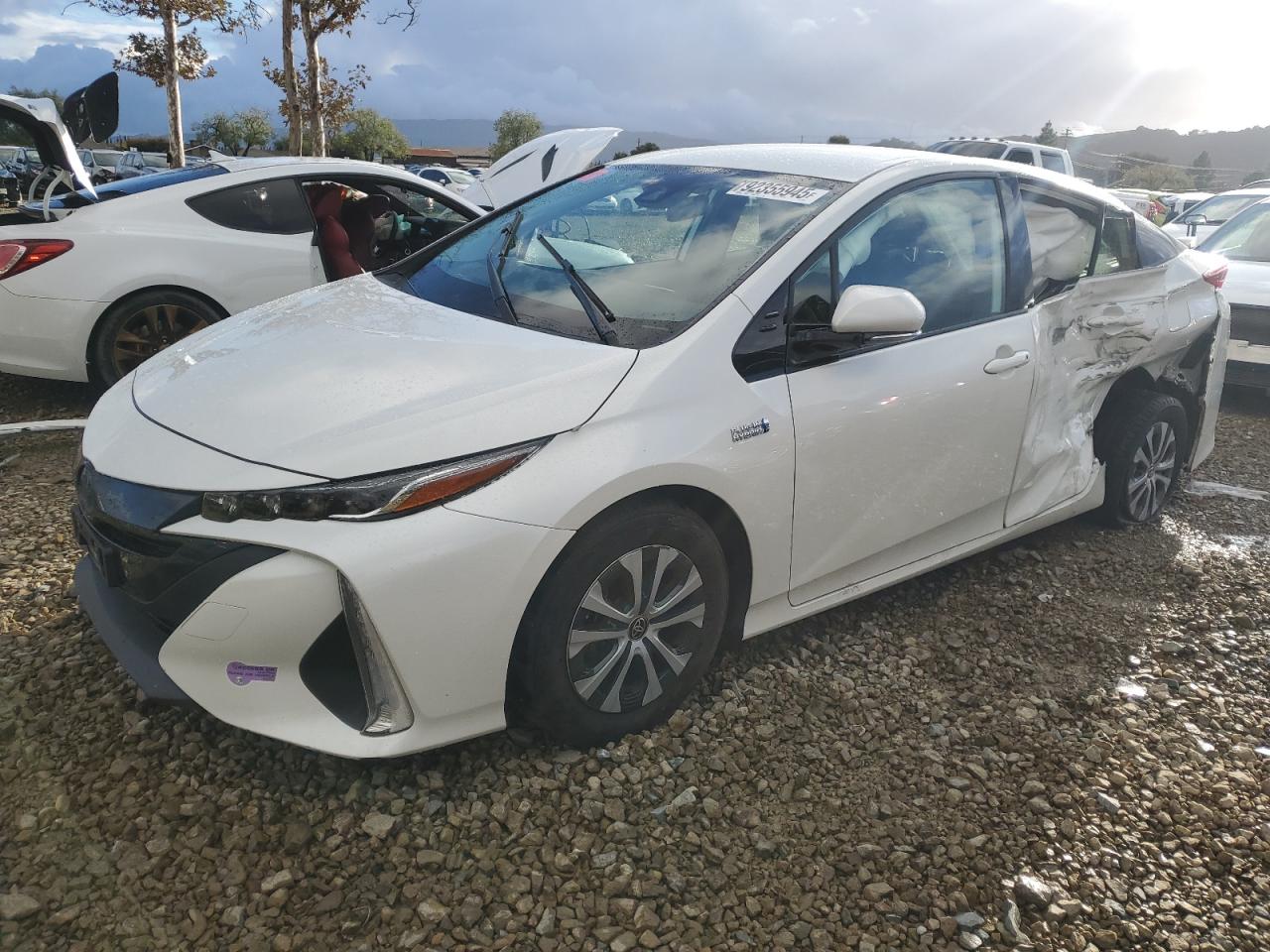 TOYOTA PRIUS PRIME LE