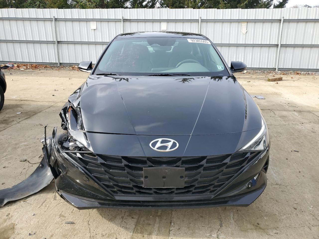 Lot #3317782076 2023 HYUNDAI ELANTRA SE