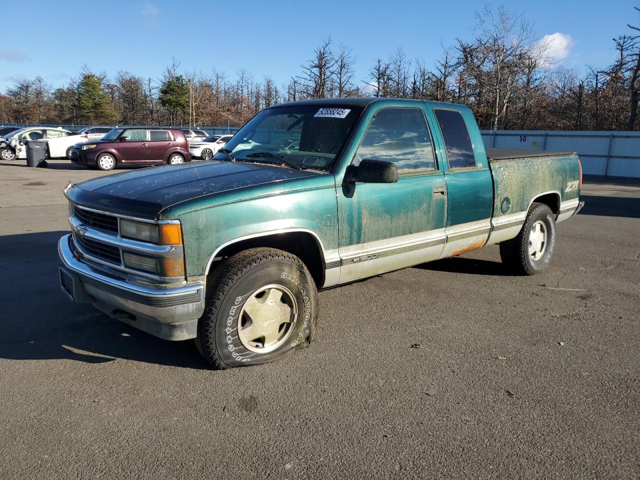 Lot #3291173990 1997 CHEVROLET GMT-400 K1