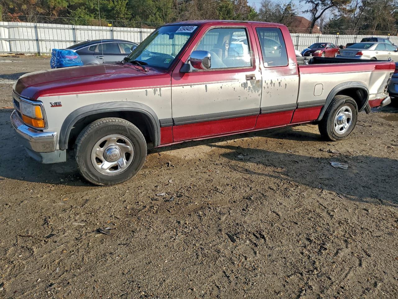 Lot #3302885904 1995 DODGE DAKOTA