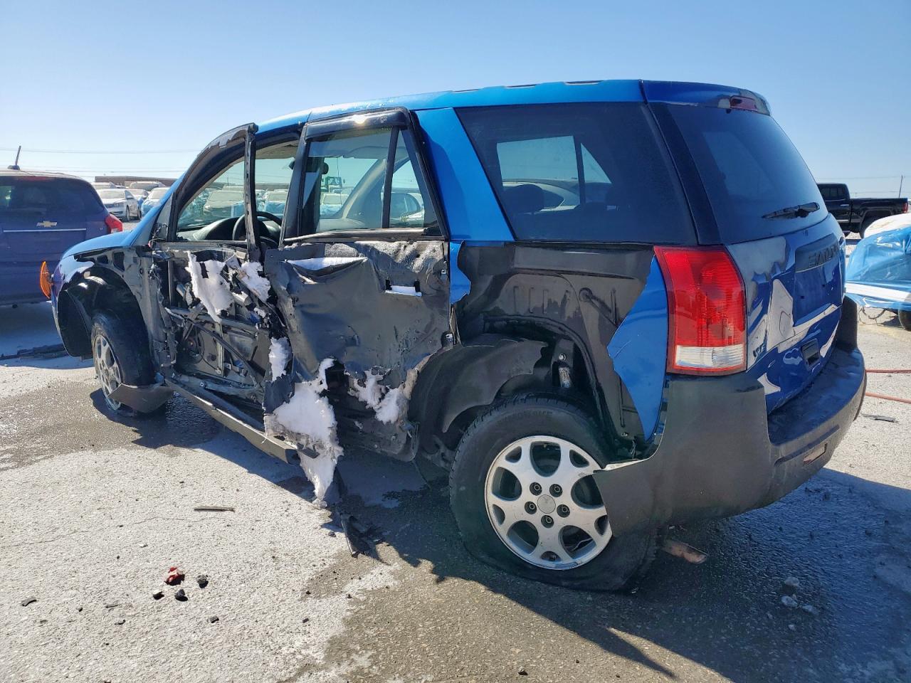 Lot #3298086151 2003 SATURN VUE