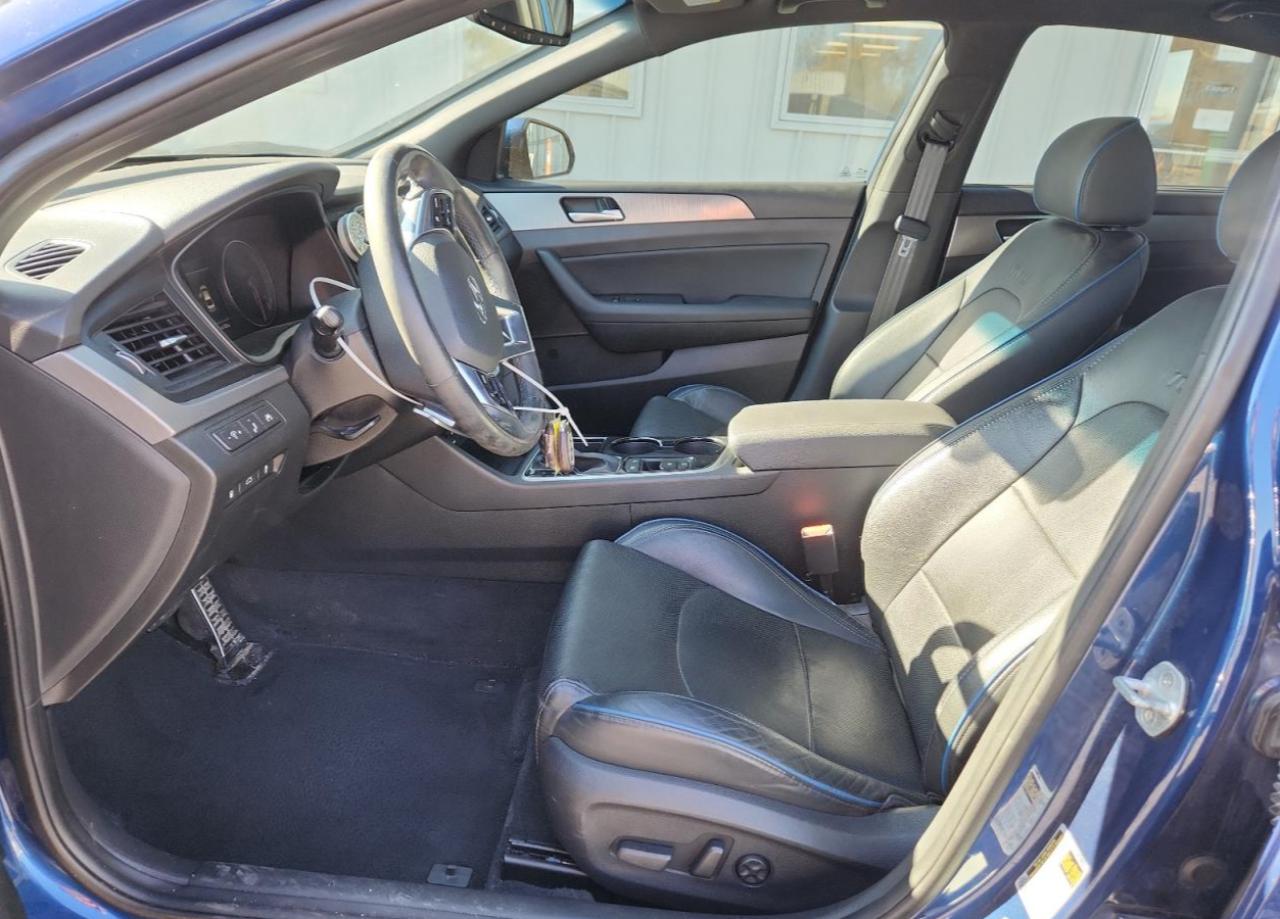 HYUNDAI SONATA SPORT