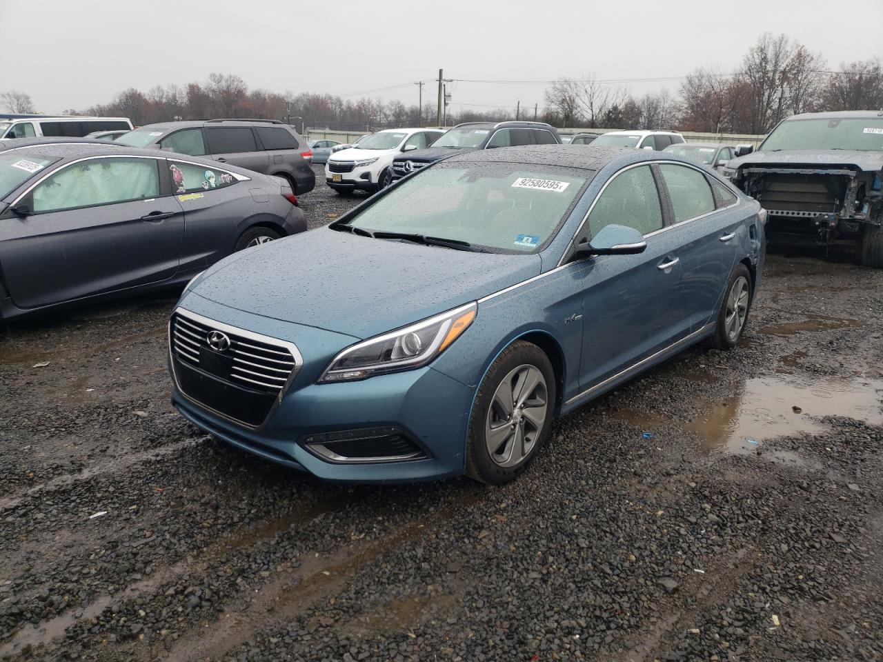 HYUNDAI SONATA HYBRID
