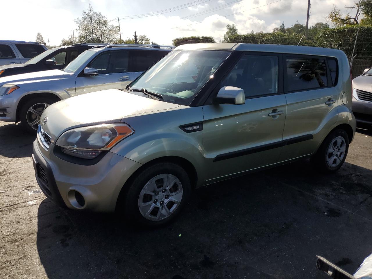 KIA SOUL