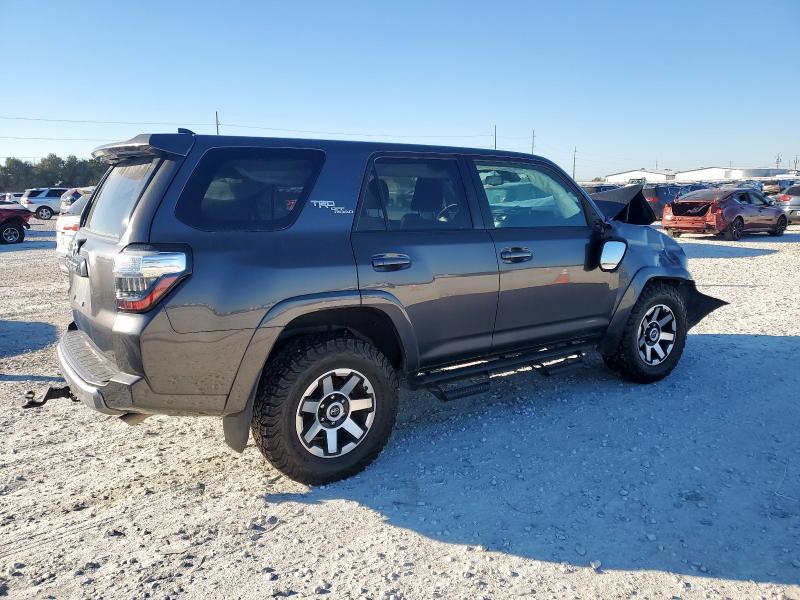 2021 TOYOTA 4RUNNER SR - JTEPU5JR3M5922005