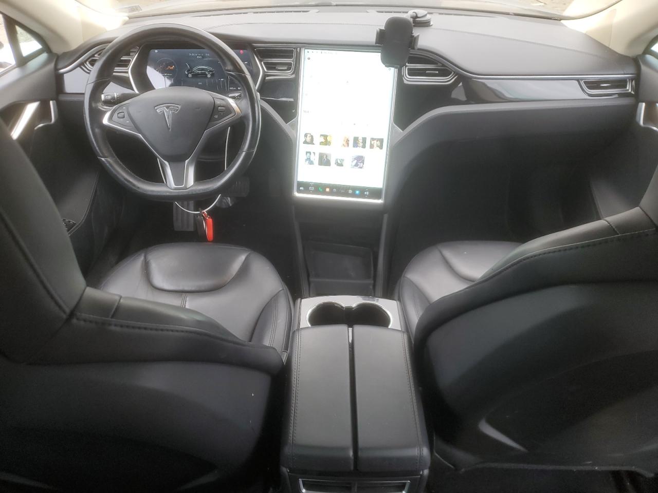 TESLA MODEL S 60