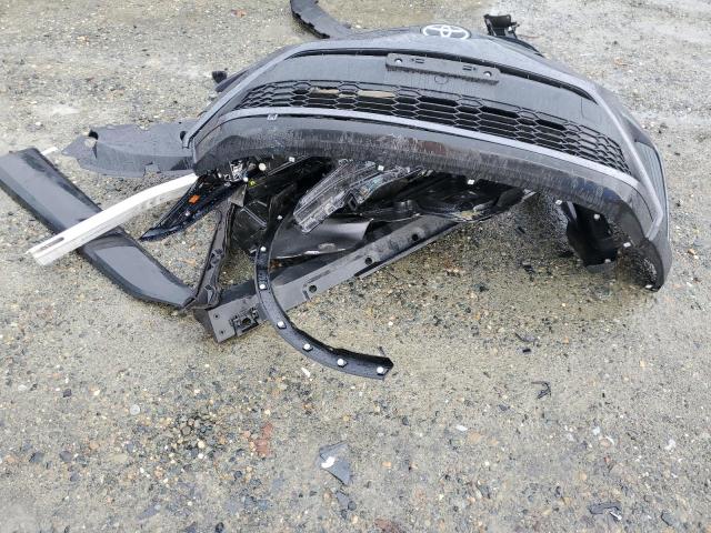 2021 TOYOTA C-HR XLE #3312844099