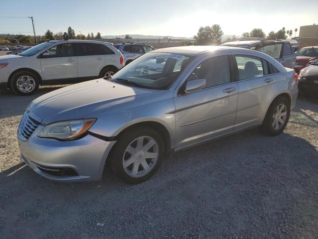 Global Auto Auctions: 2012 CHRYSLER 200 LX