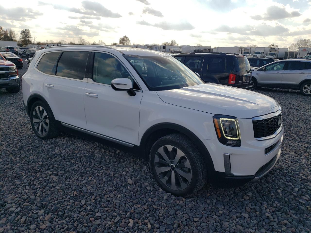 KIA TELLURIDE S