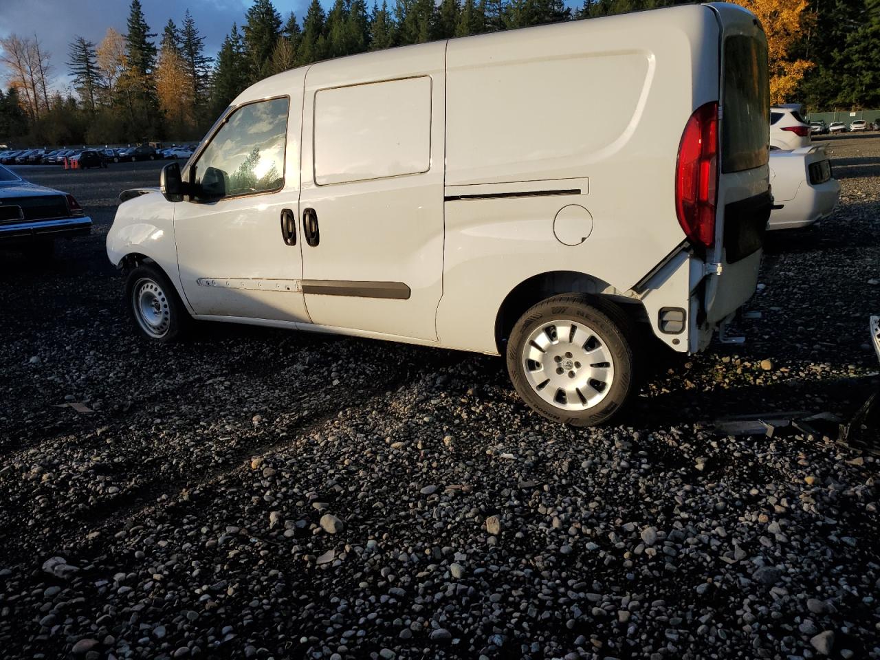 RAM PROMASTER SLT