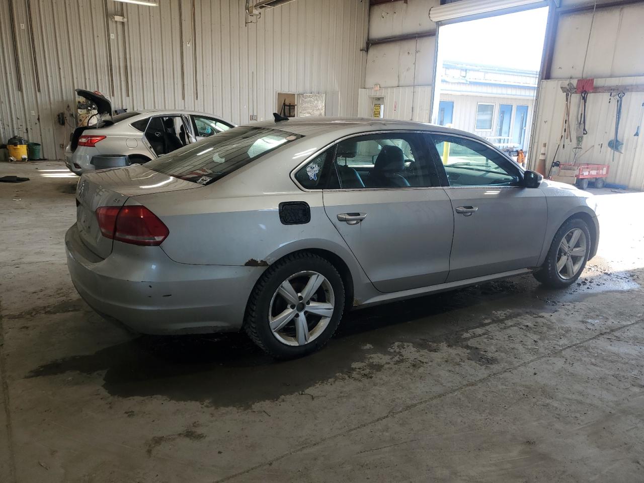 VOLKSWAGEN PASSAT SE