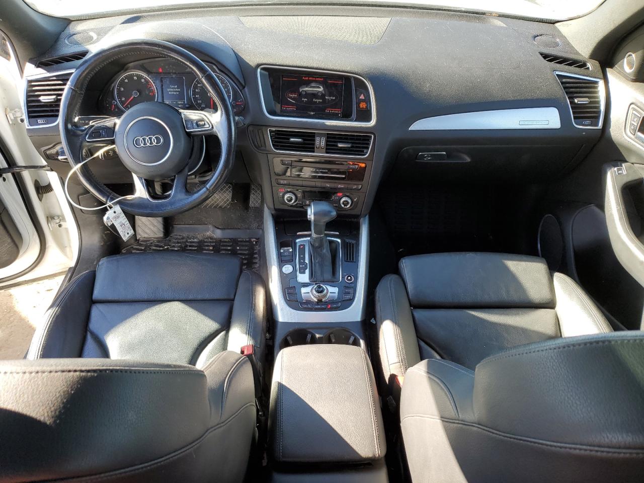 AUDI Q5 PREMIUM PLUS