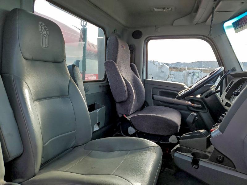 2017 KENWORTH T680 #3312330769