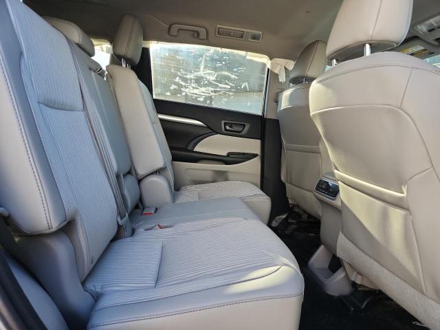 2016 TOYOTA HIGHLANDER - 5TDBKRFH8GS296946