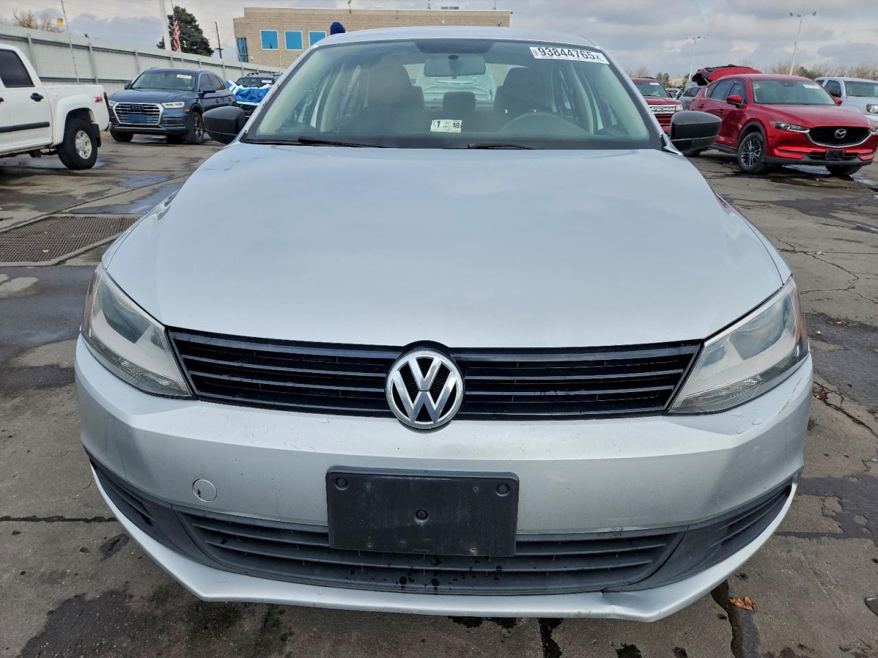 VOLKSWAGEN JETTA BASE