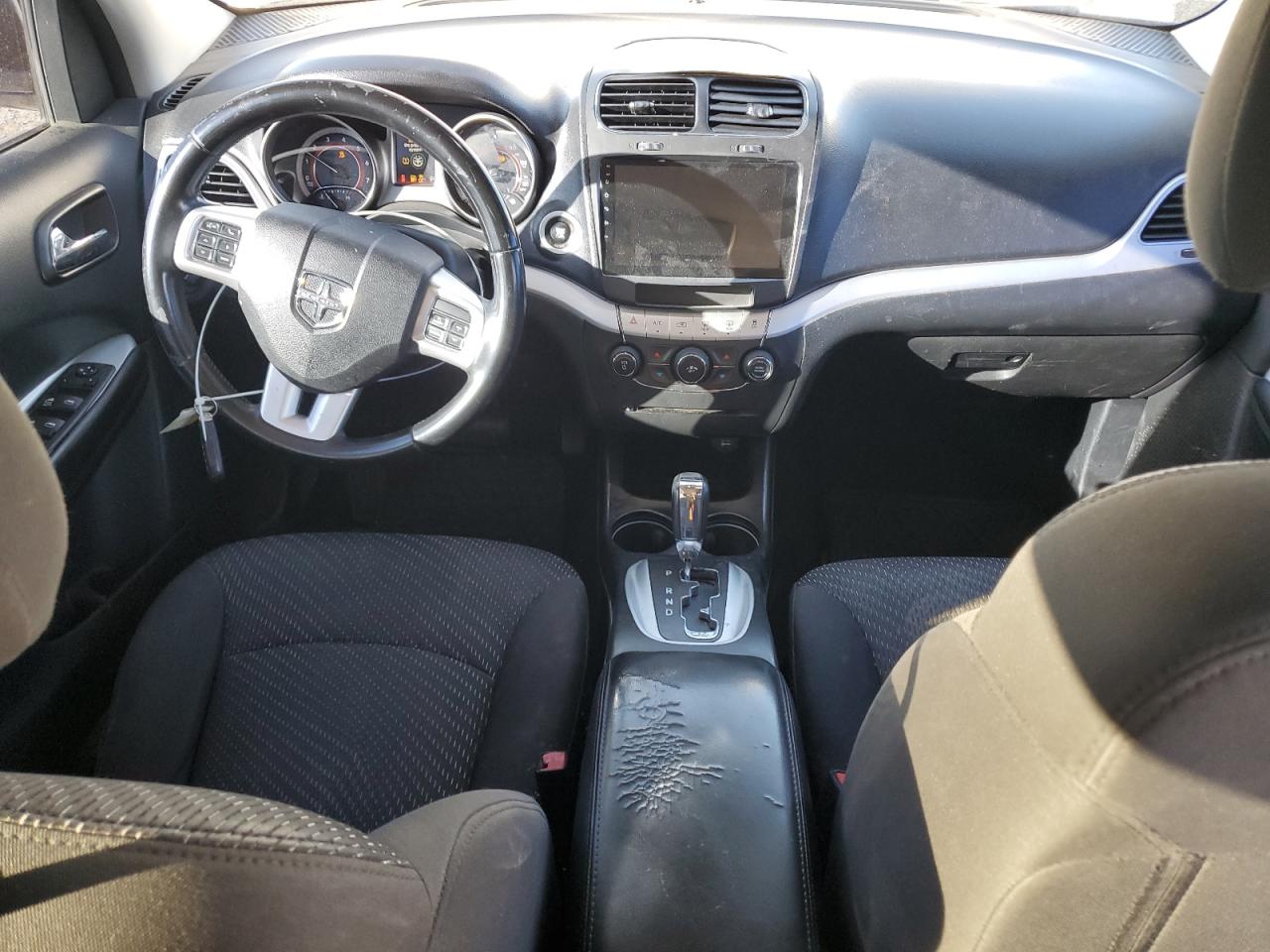 DODGE JOURNEY CROSSROAD