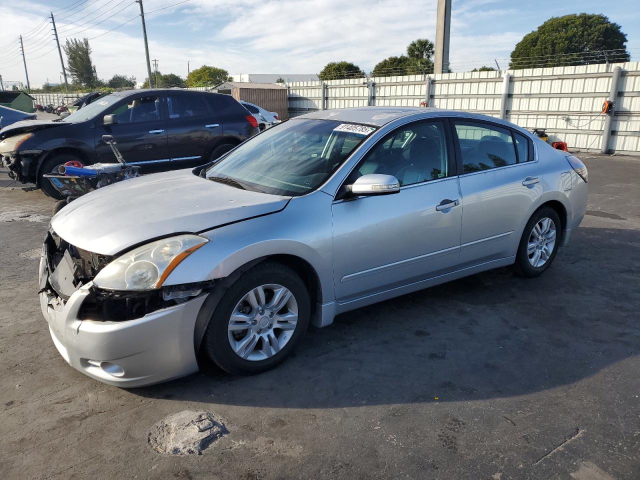 NISSAN ALTIMA BASE