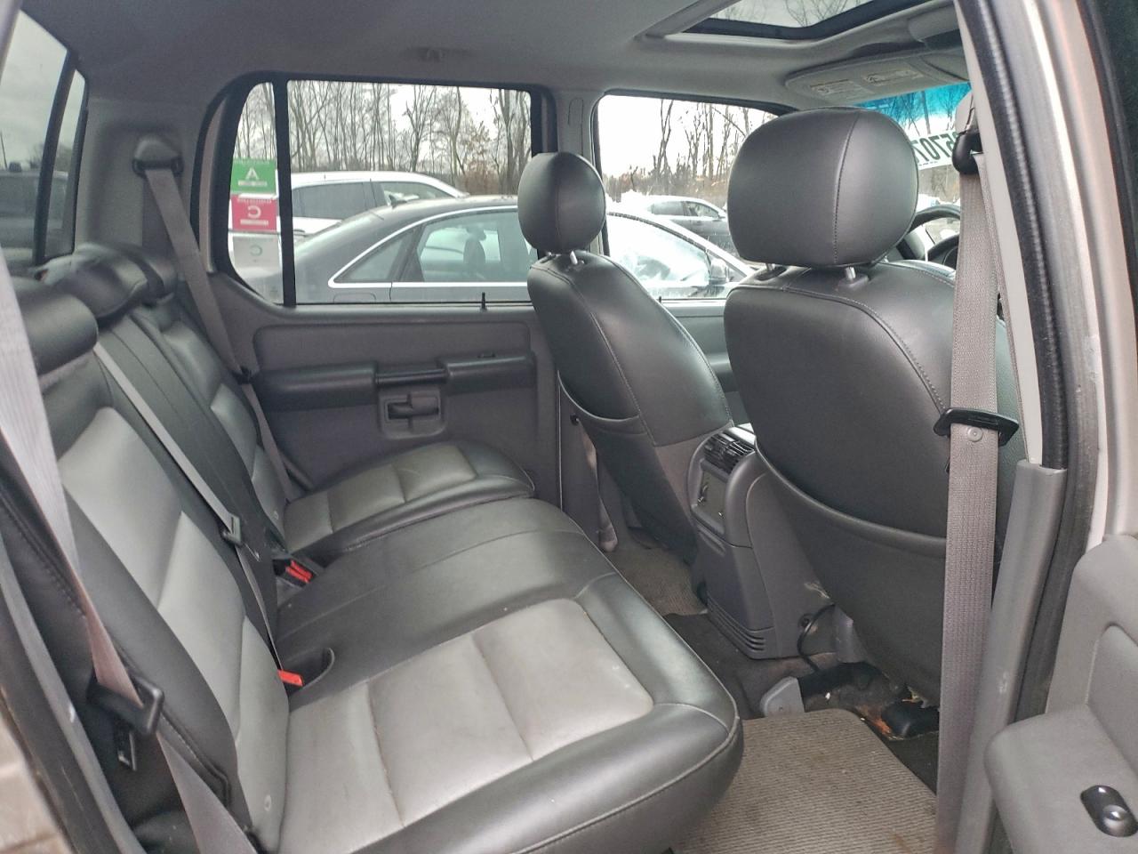 Lot #3310318000 2005 FORD EXPLORER S