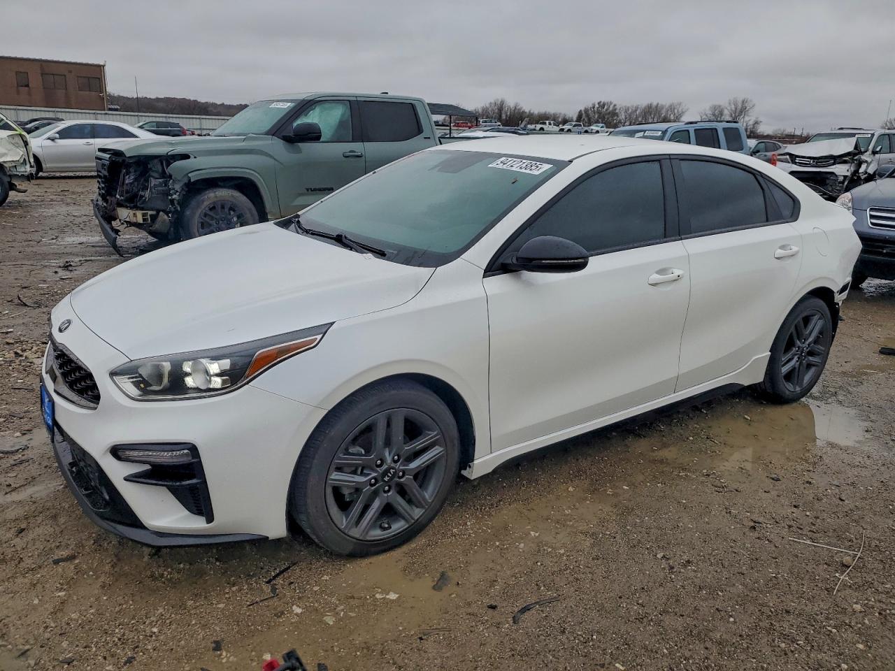 KIA FORTE GT LINE