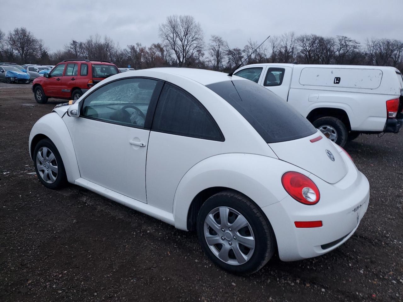 VOLKSWAGEN BEETLE NEW BEETLE