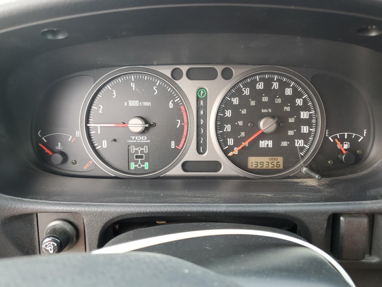 Lot #3287593015 2002 ISUZU AXIOM XS