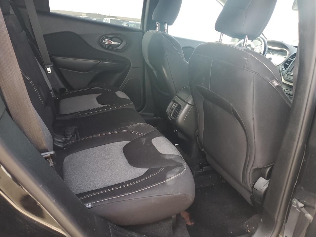 JEEP GRAND CHEROKEE LATITUDE