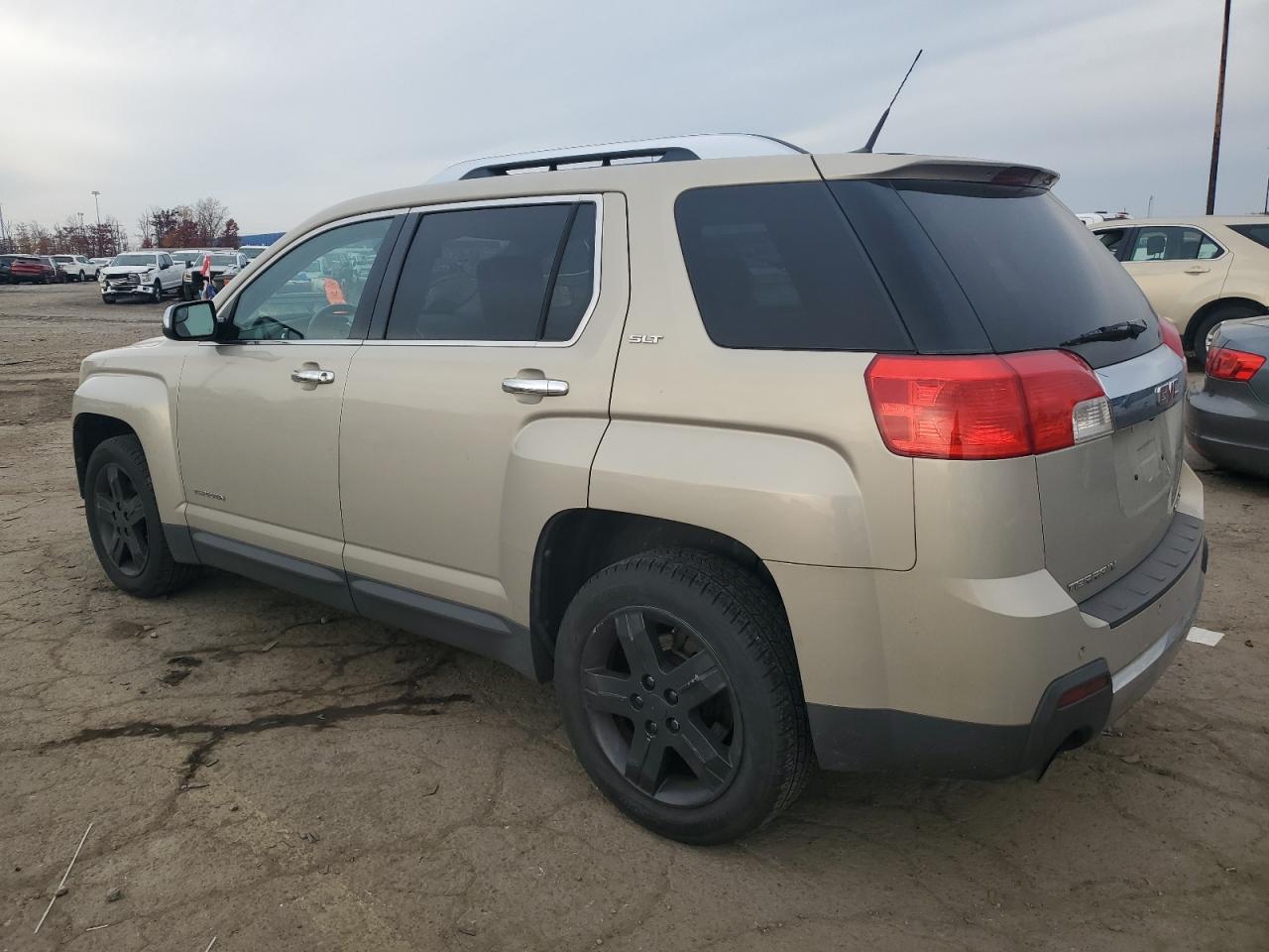 GMC TERRAIN SLT