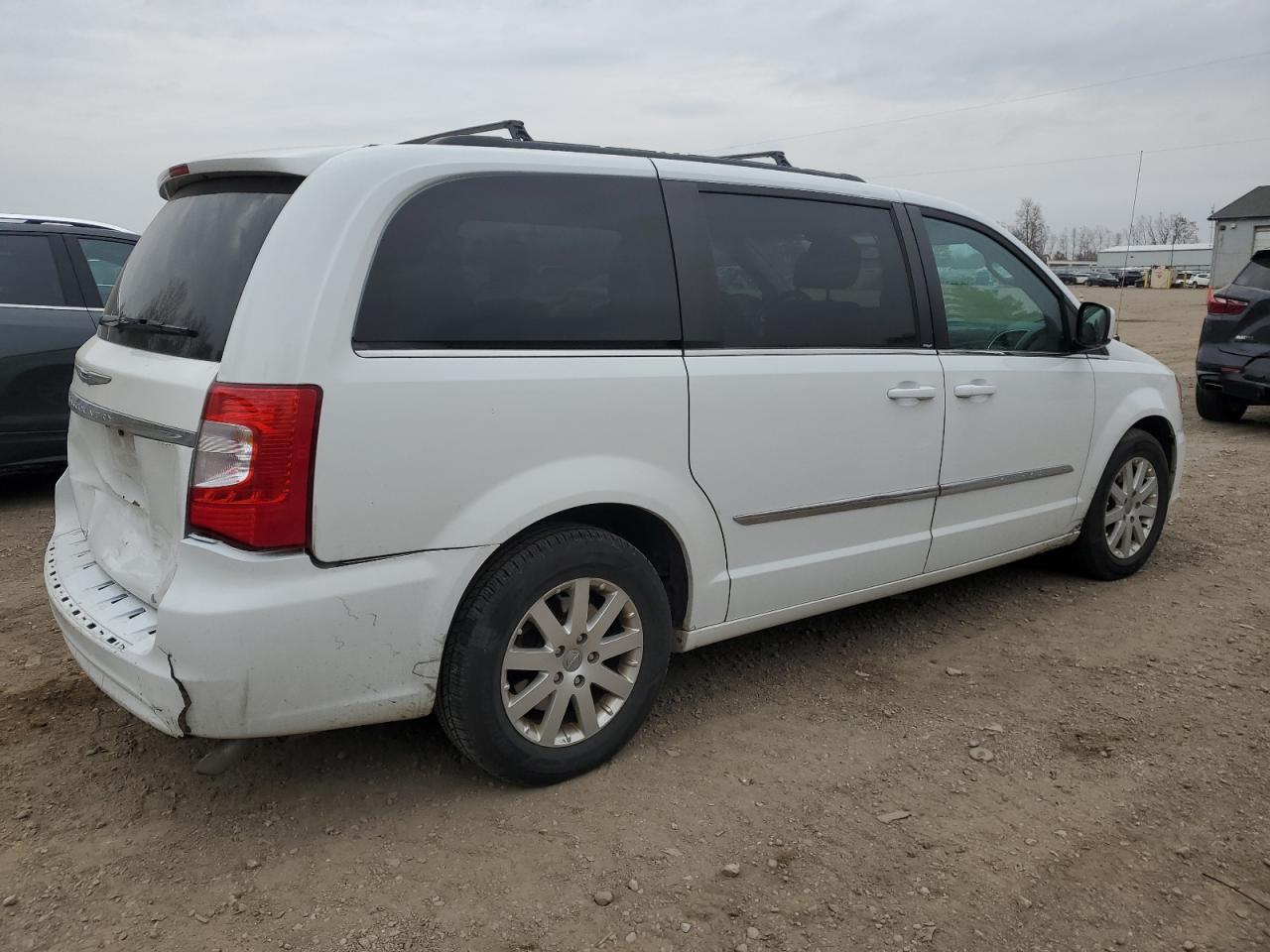 CHRYSLER TOWN & COUNTRY TOURING