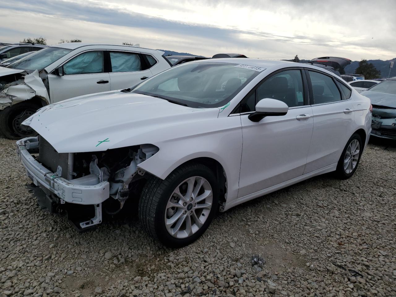 FORD FUSION SE