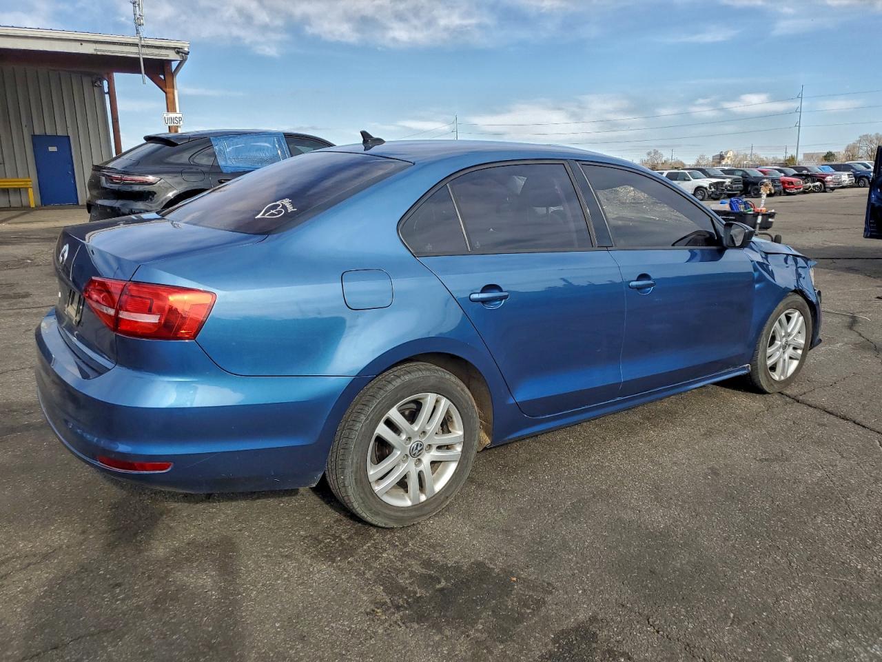 VOLKSWAGEN JETTA BASE